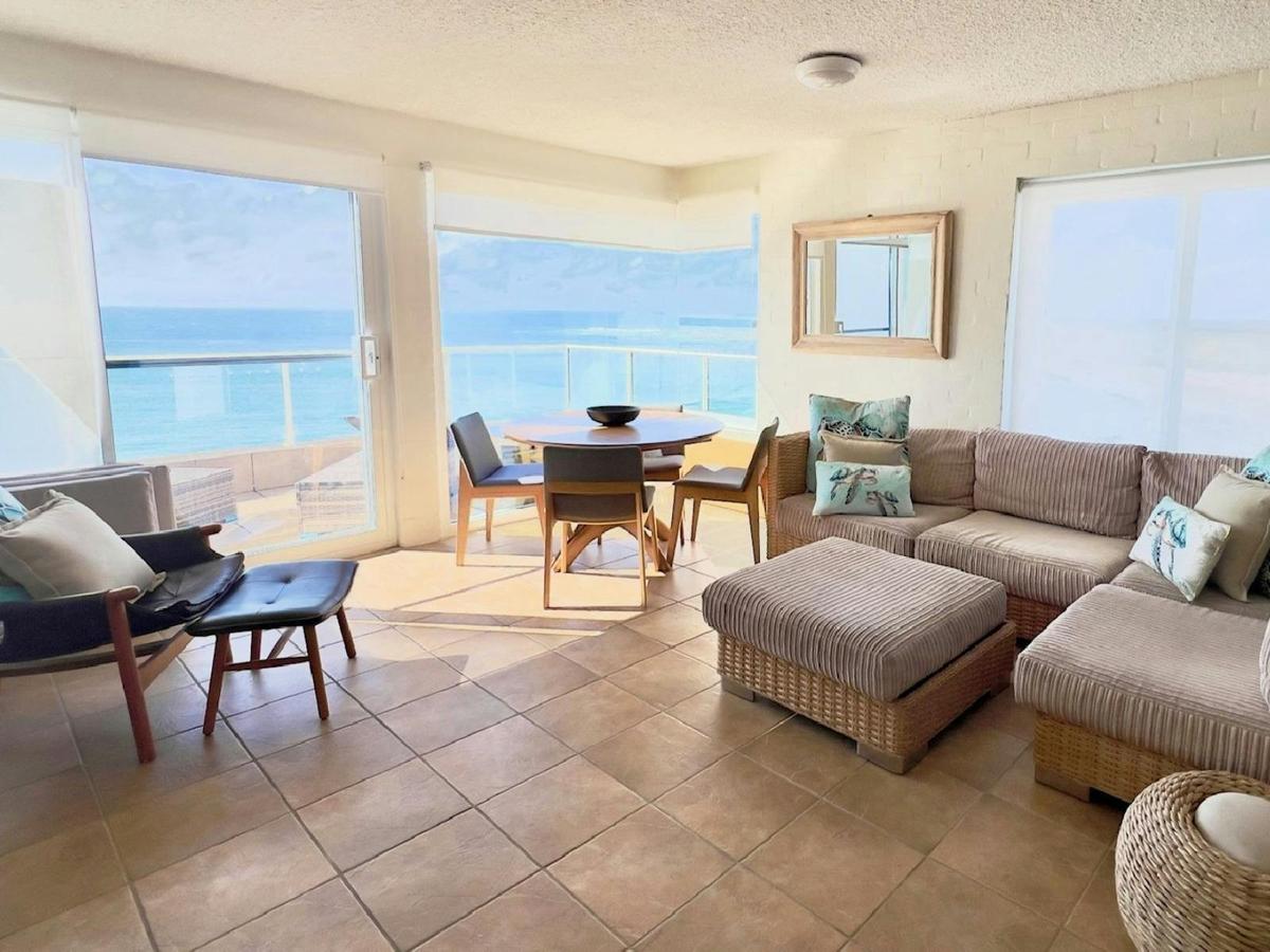 Lounge Room