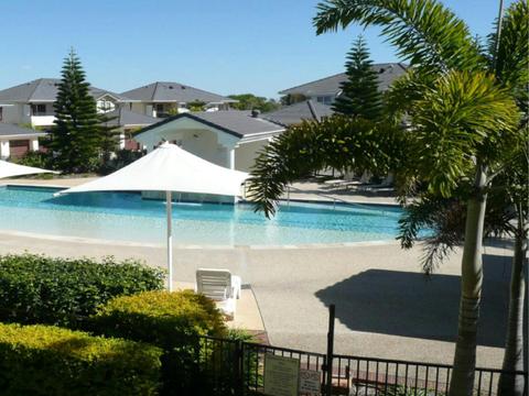 The Sands16