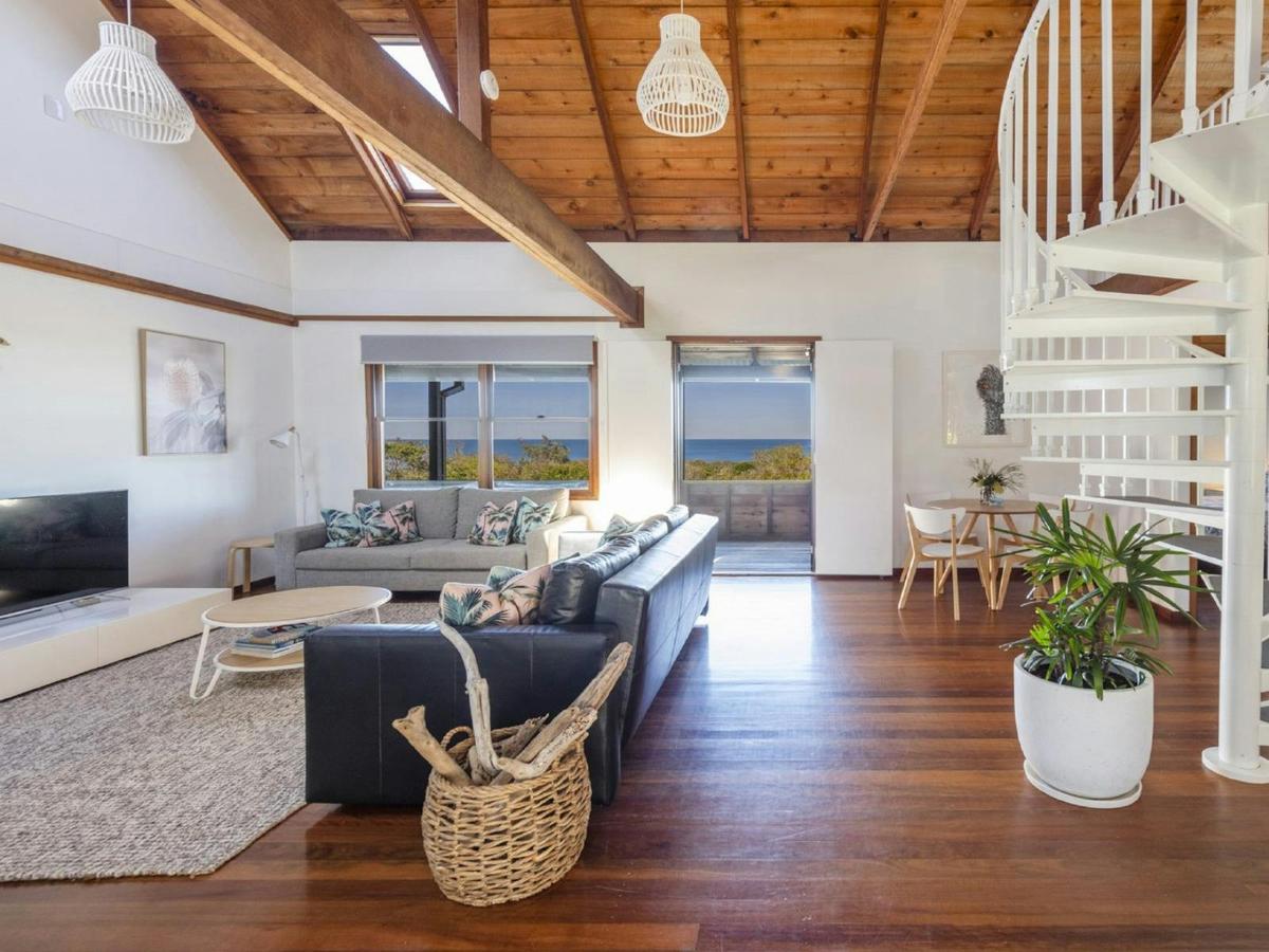 Lounge Room