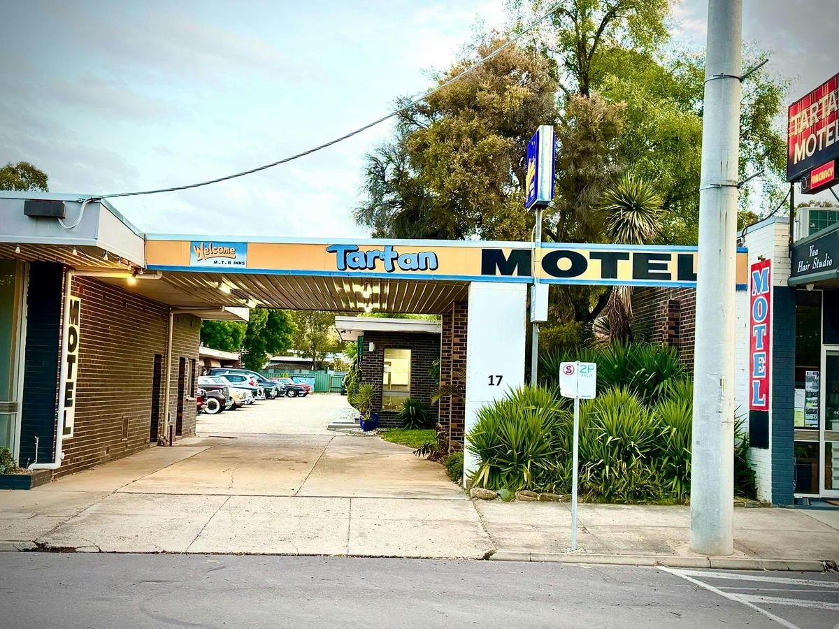 MAIN ENTERANCE