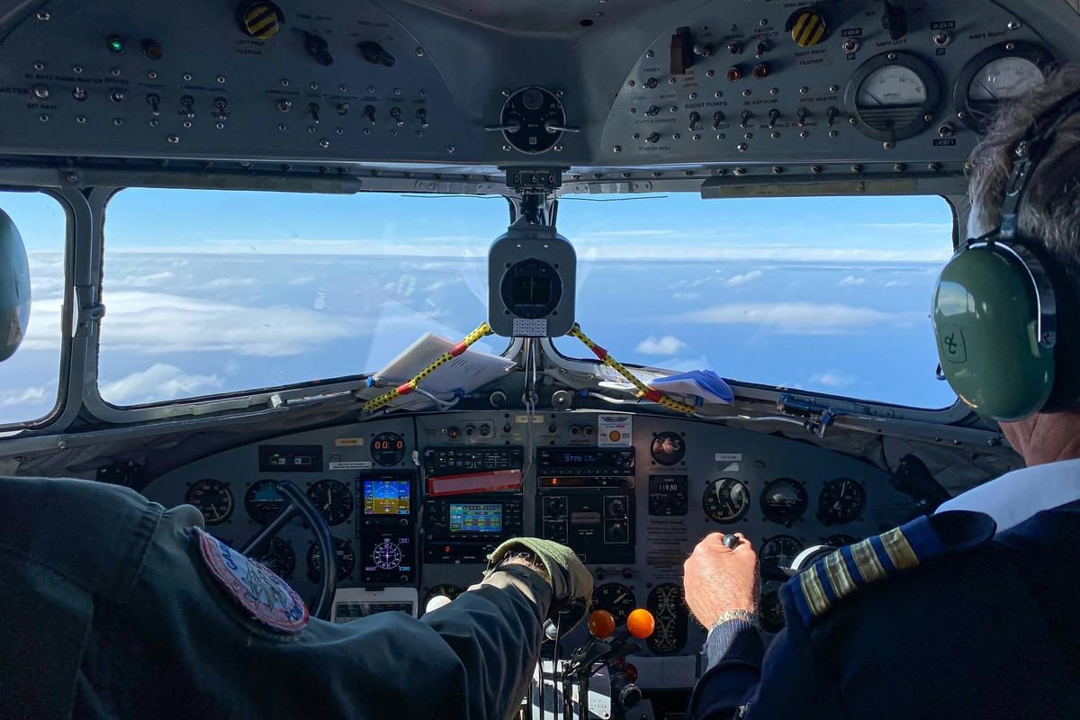 DC3 Cockpit