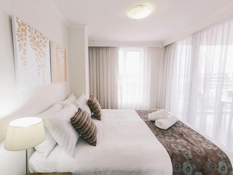 Newcastle Central Plaza Apartment Hotel