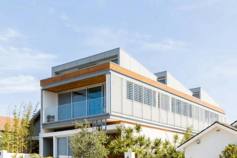 Villa Sergio - Bondi Beach