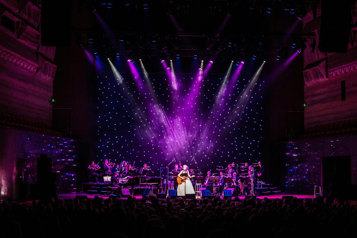The Music and Life of Barbra Streisand Starring Melinda Schneider - Sydney