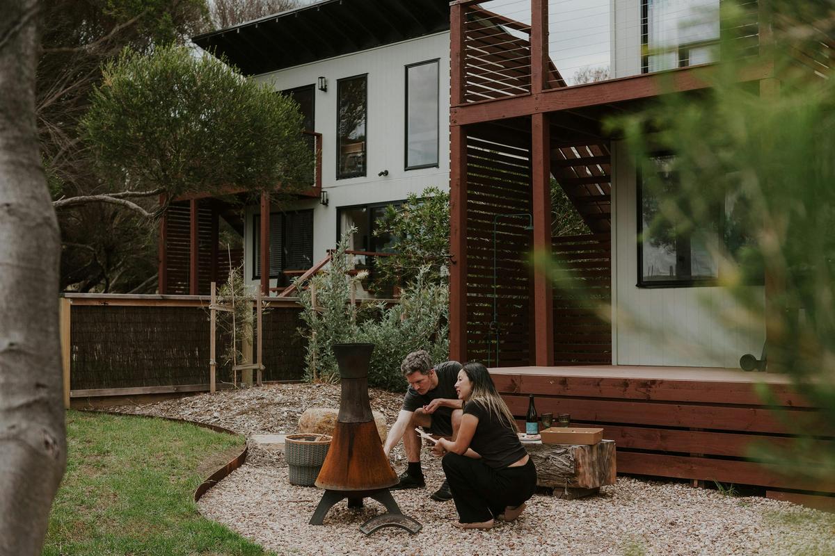 Modern design meets island tranquility. Welcome to your luxury Phillip Island accommodation