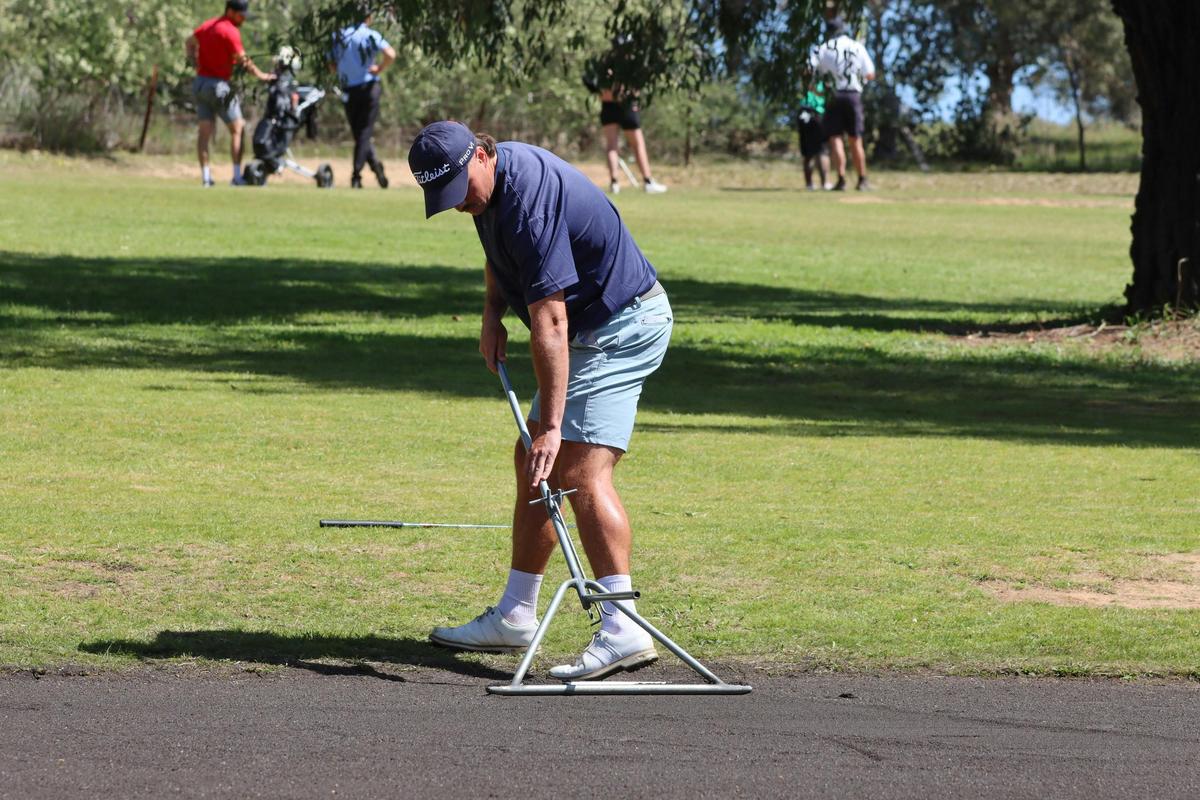 Scraping Sand Greens