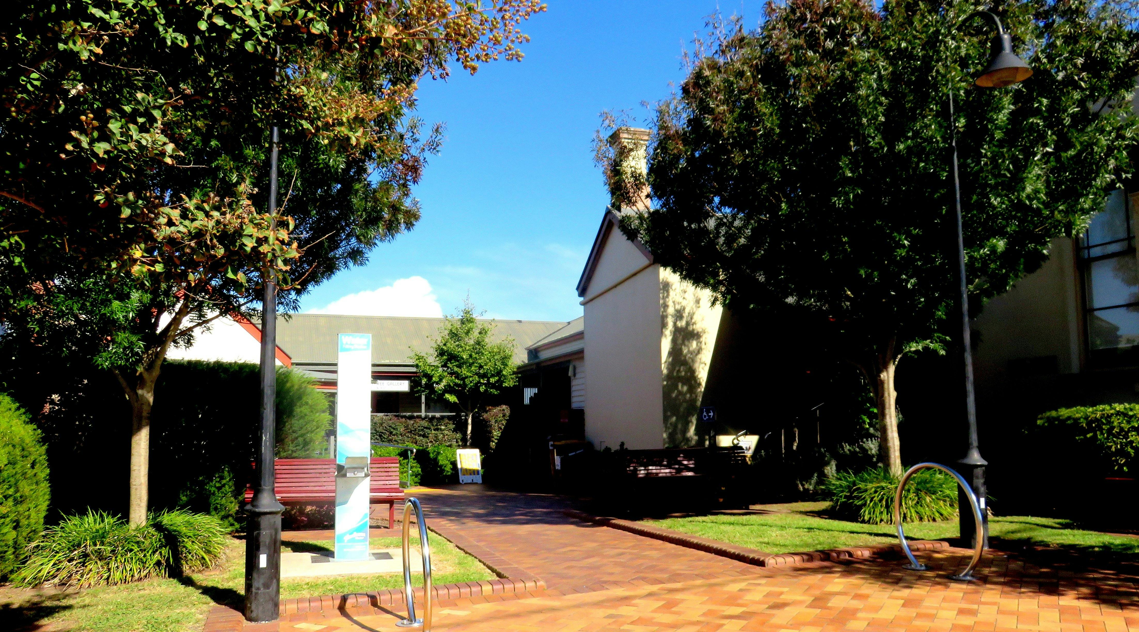 MILLHOUSE COURTYARD GALLERY MILTON