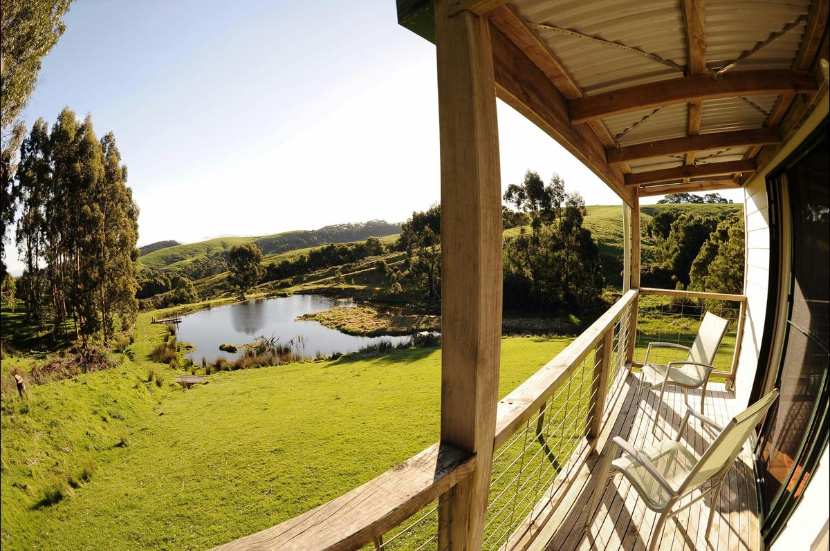 The Acacia Cottage
