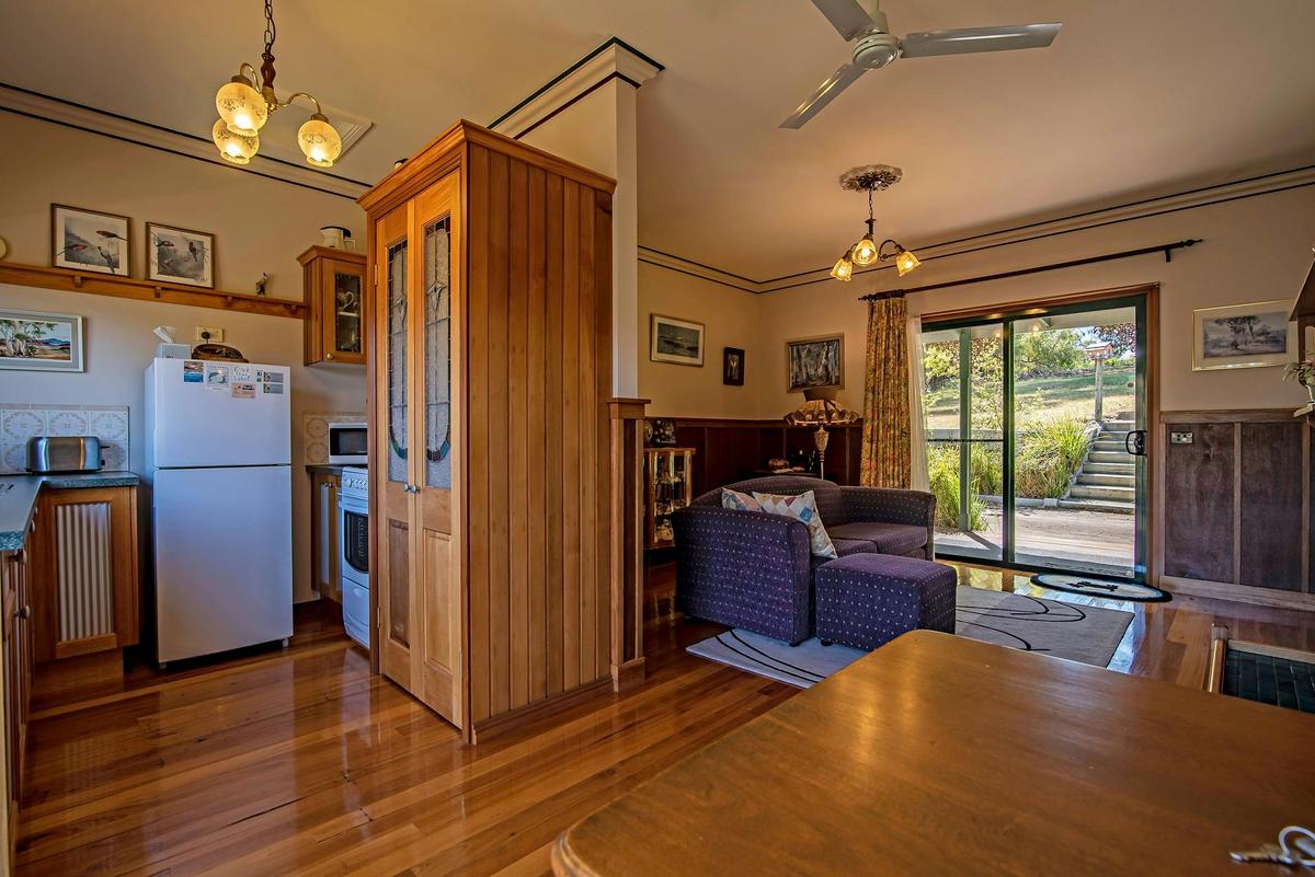 Lomandra Cottage