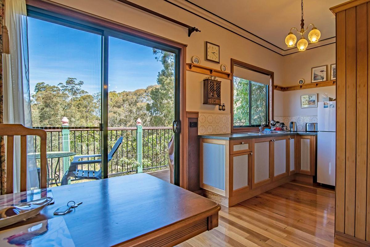 Lomandra Cottage
