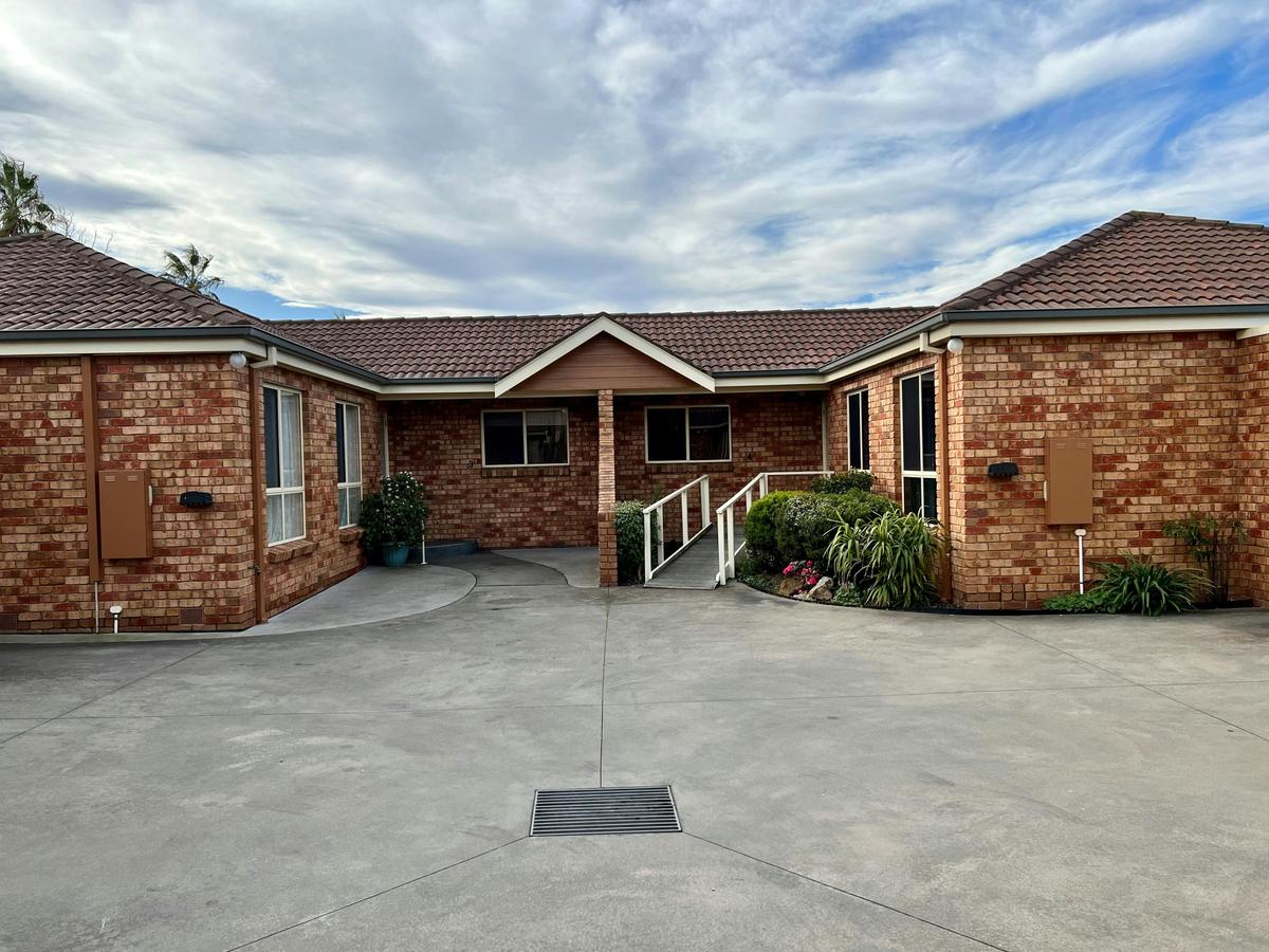Unit 3/3 Orme Street