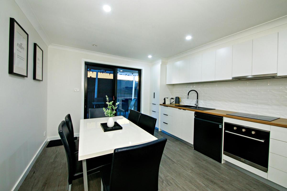 No 3 Lakeside
