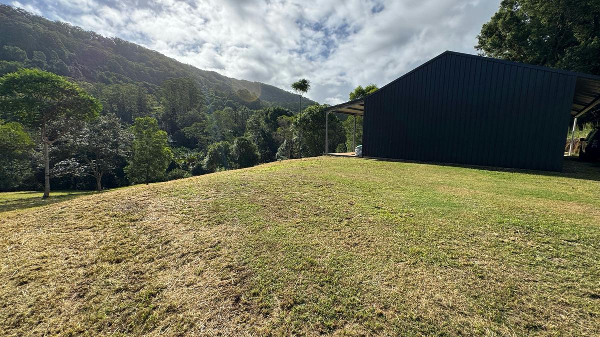 Hinterland Creek Retreat