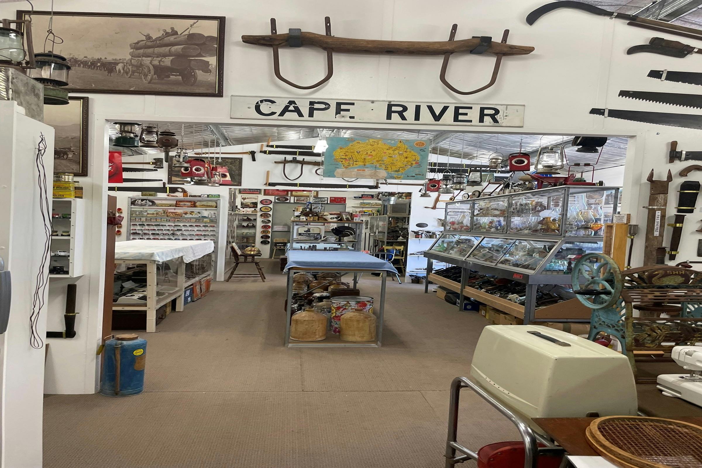 Manellae collectables provides you with an review mirror on our history