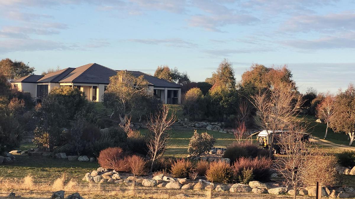 Snowy Mountains Retreat