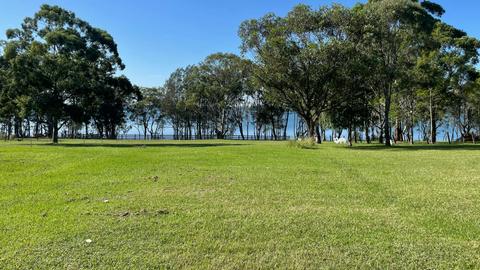 Farm Stay on Beautiful Lake Mac