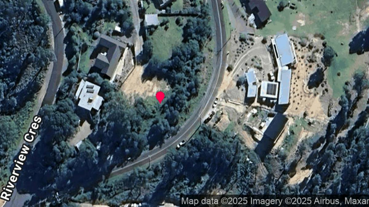 Wattle And Wave Hip Camp - Tathra