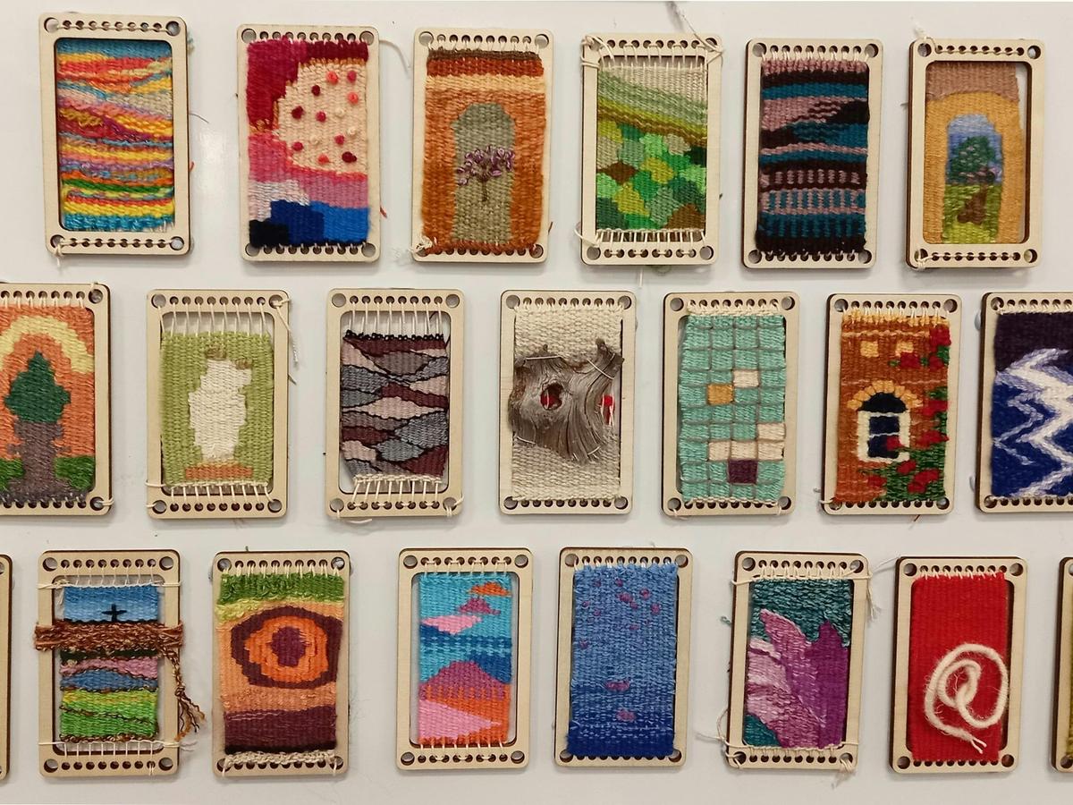 Mini Woven Tapstestries on Frames Workshop