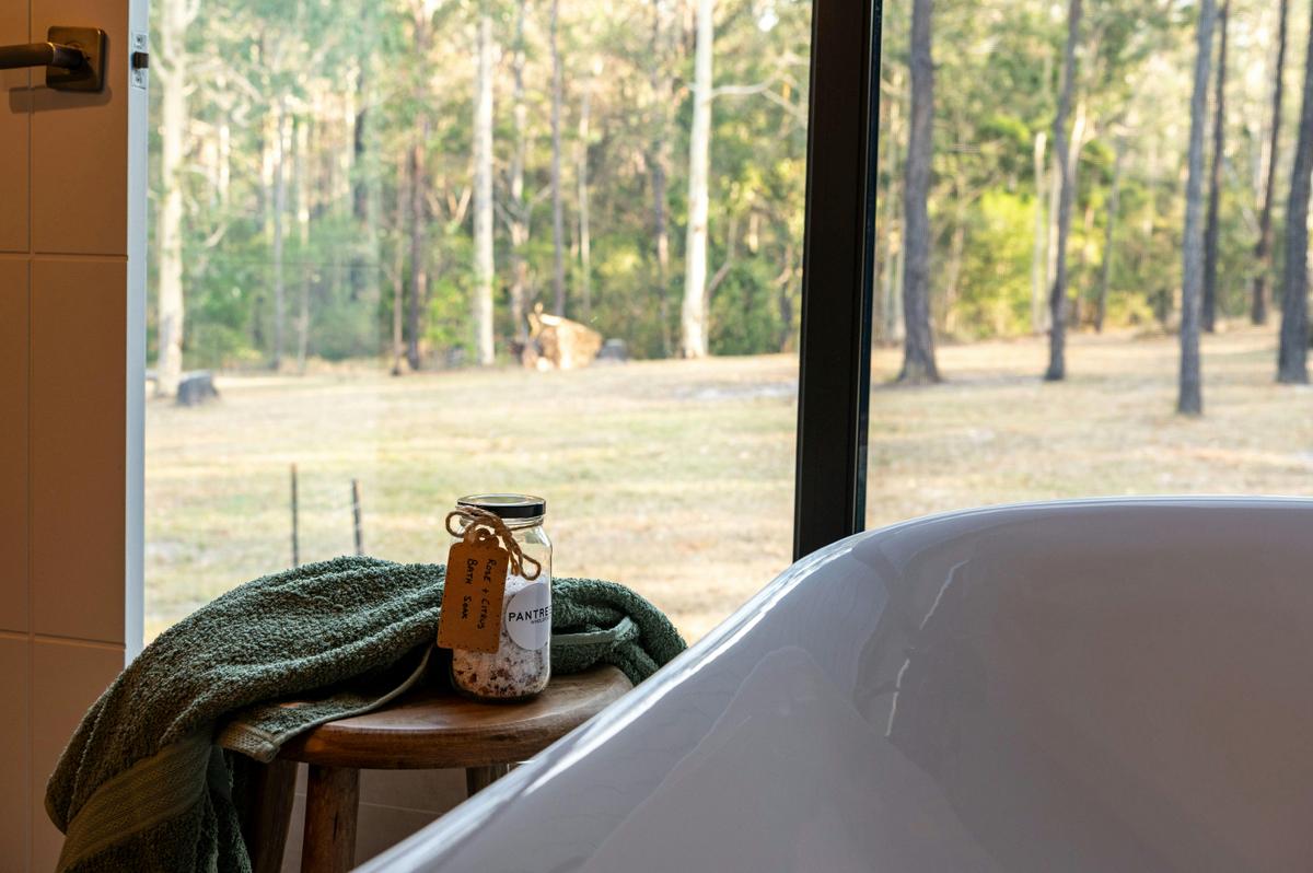 The bath, the view, and nowhere to be