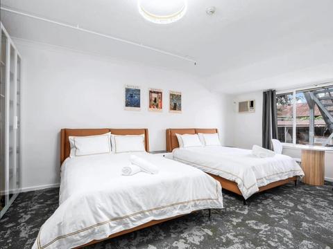 Jones Motel
