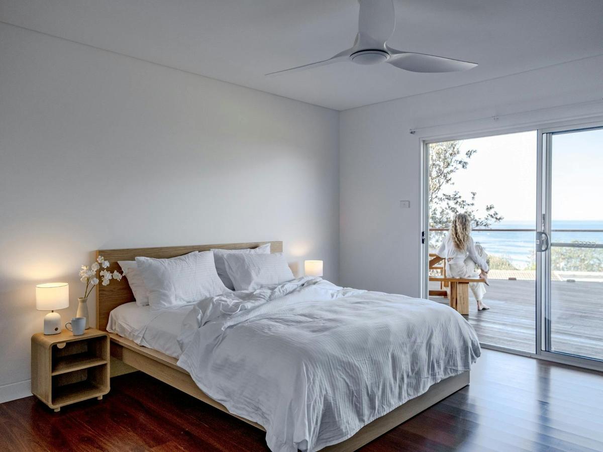 The Bermuda - Rennies Beach House