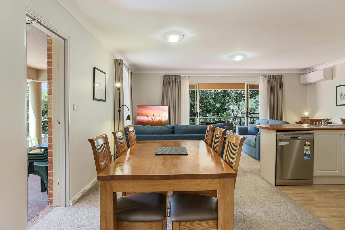 2 bed poolside living area