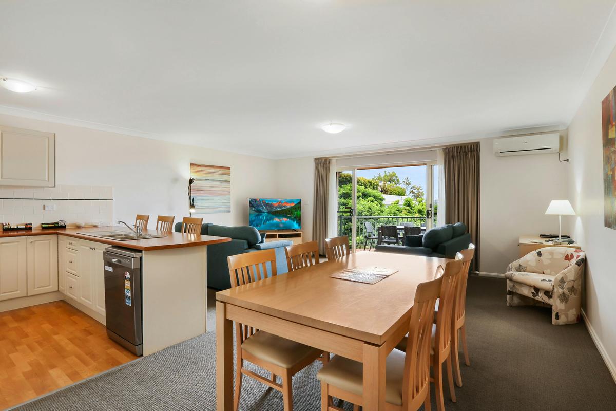 Two Bedroom Standard Spa Apartment