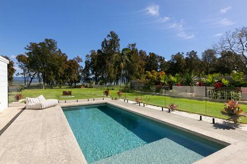 Lake Front Stay