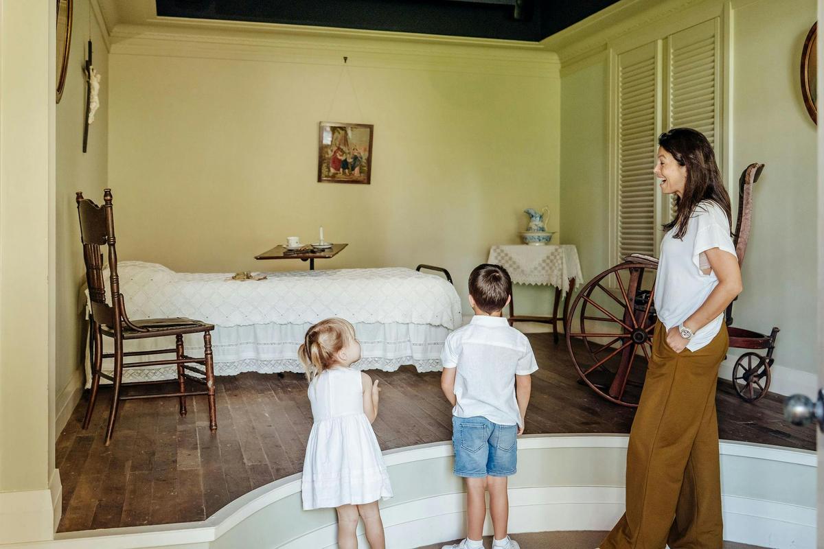 Recreation of Marys final bedroom