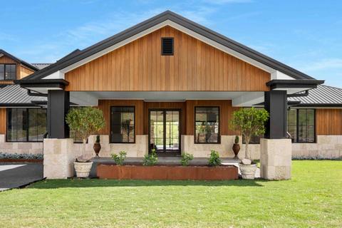 Burrugin Lodge