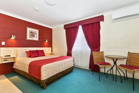 Queen Room
