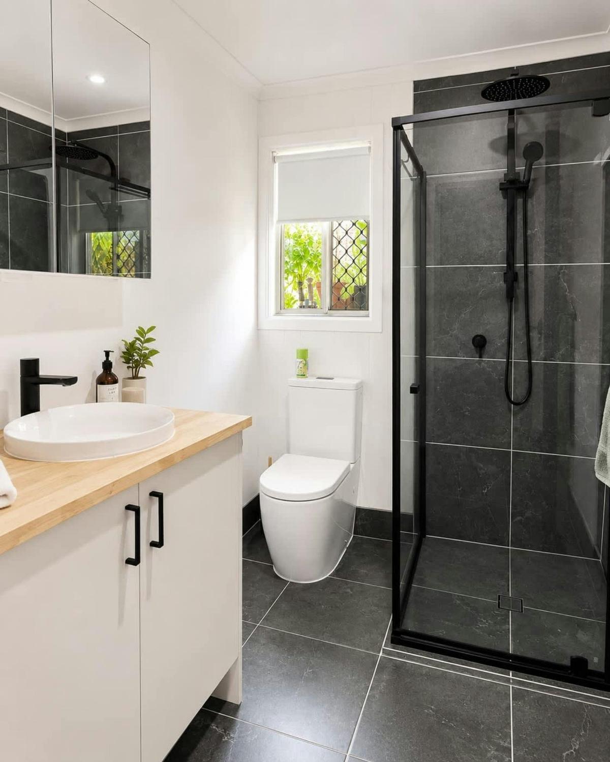 Modern Bathroom
