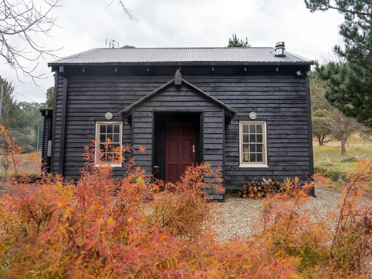 Tukidale Cottage - farmhouse stay near Thredbo & Perisher