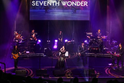 Seventh Wonder performs Fleetwood Mac Orchestrated - Thirroul