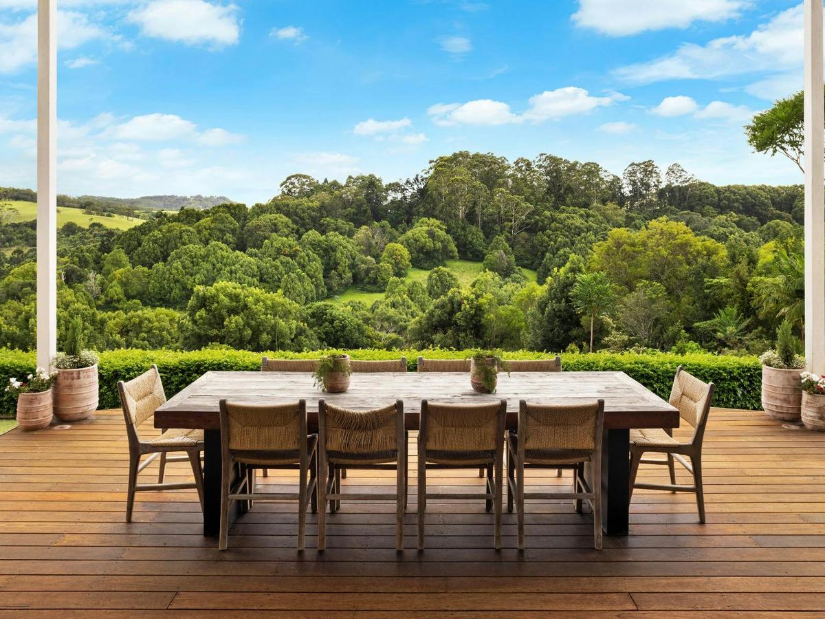 Long lunches with one of the best views in the Byron hinterland.