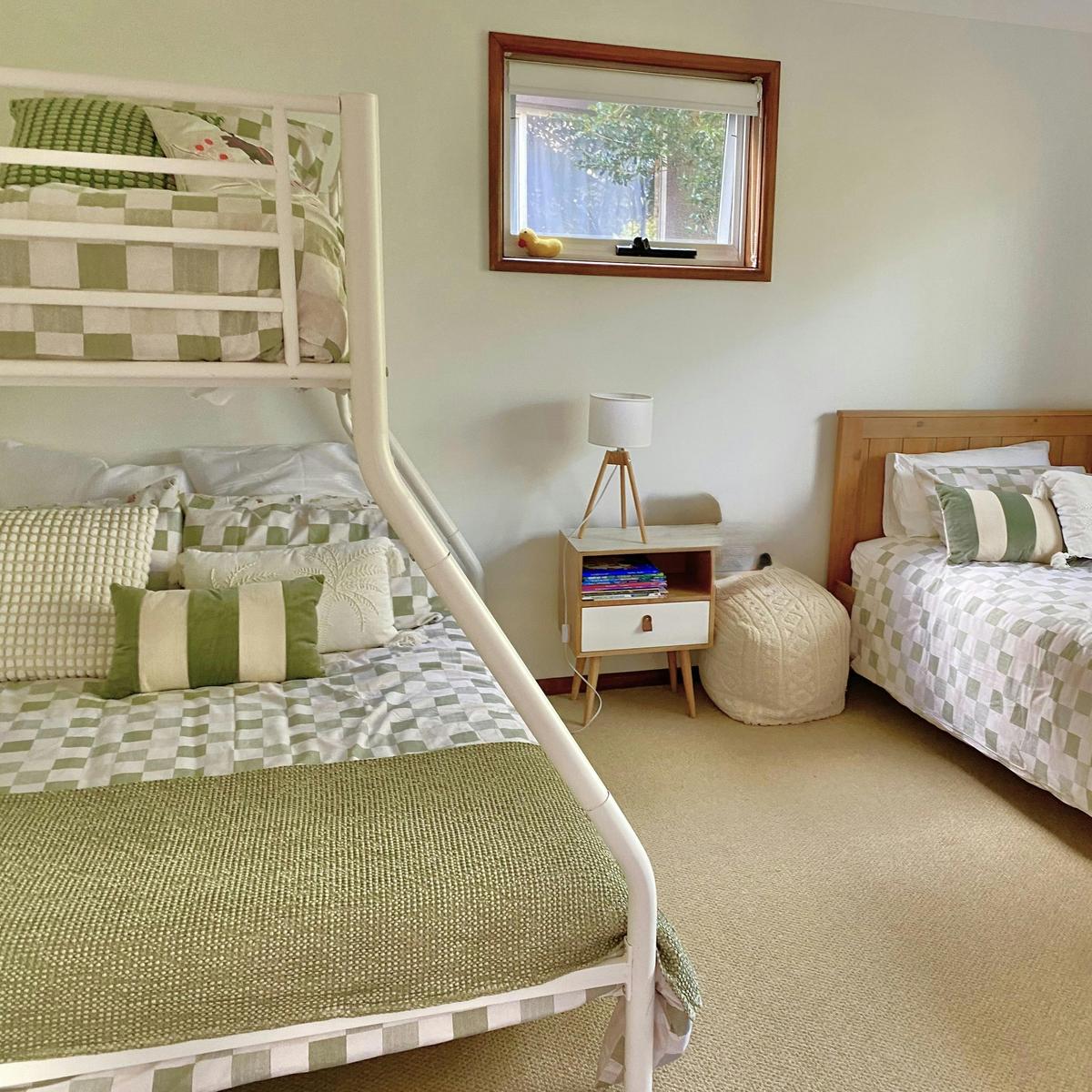 Bunk room with Tri-Bunk and King Single
