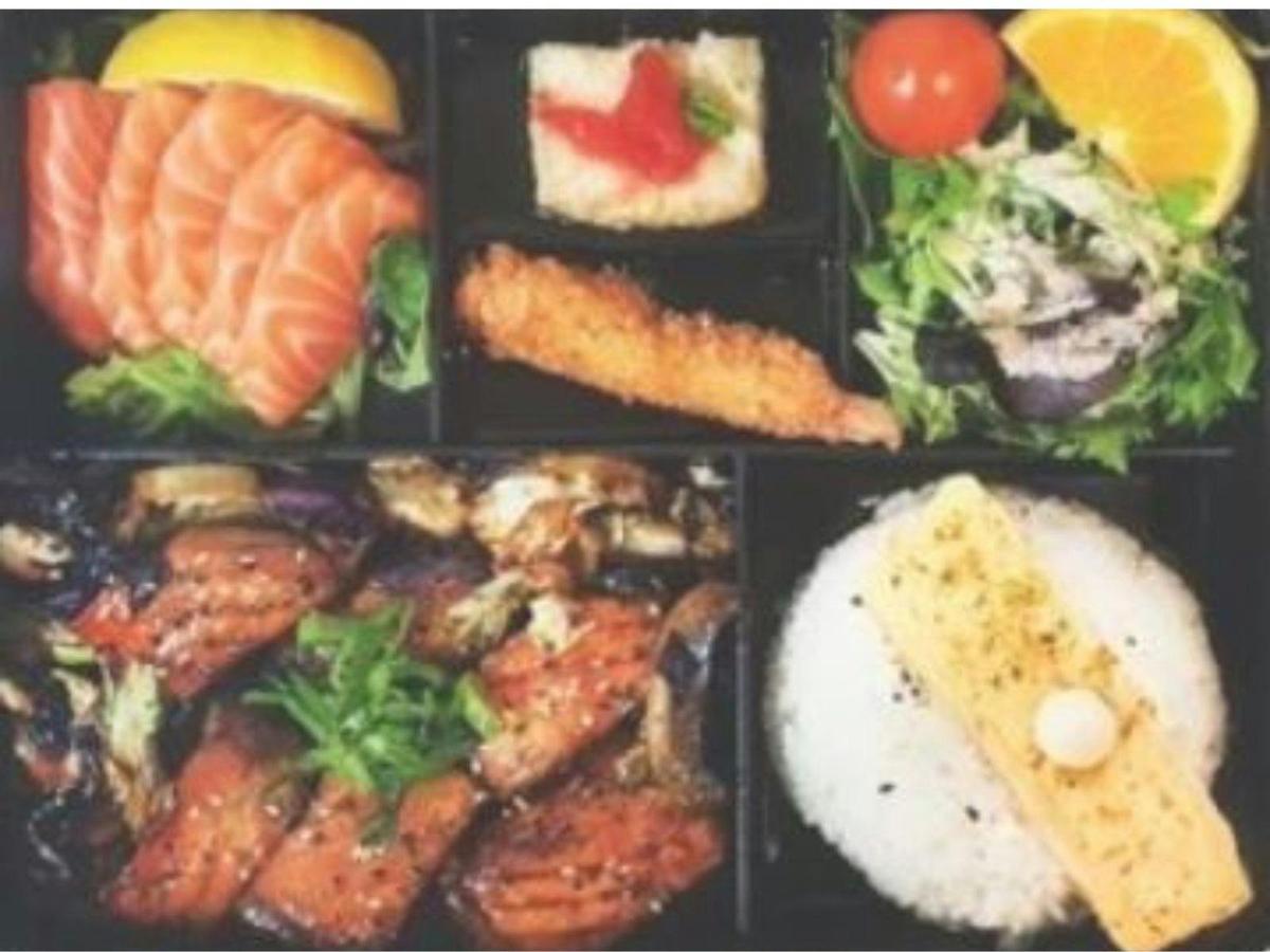 Akira Sushi