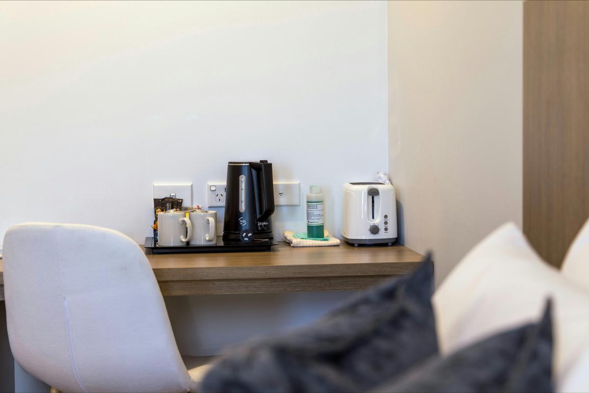 Toaster and kettle