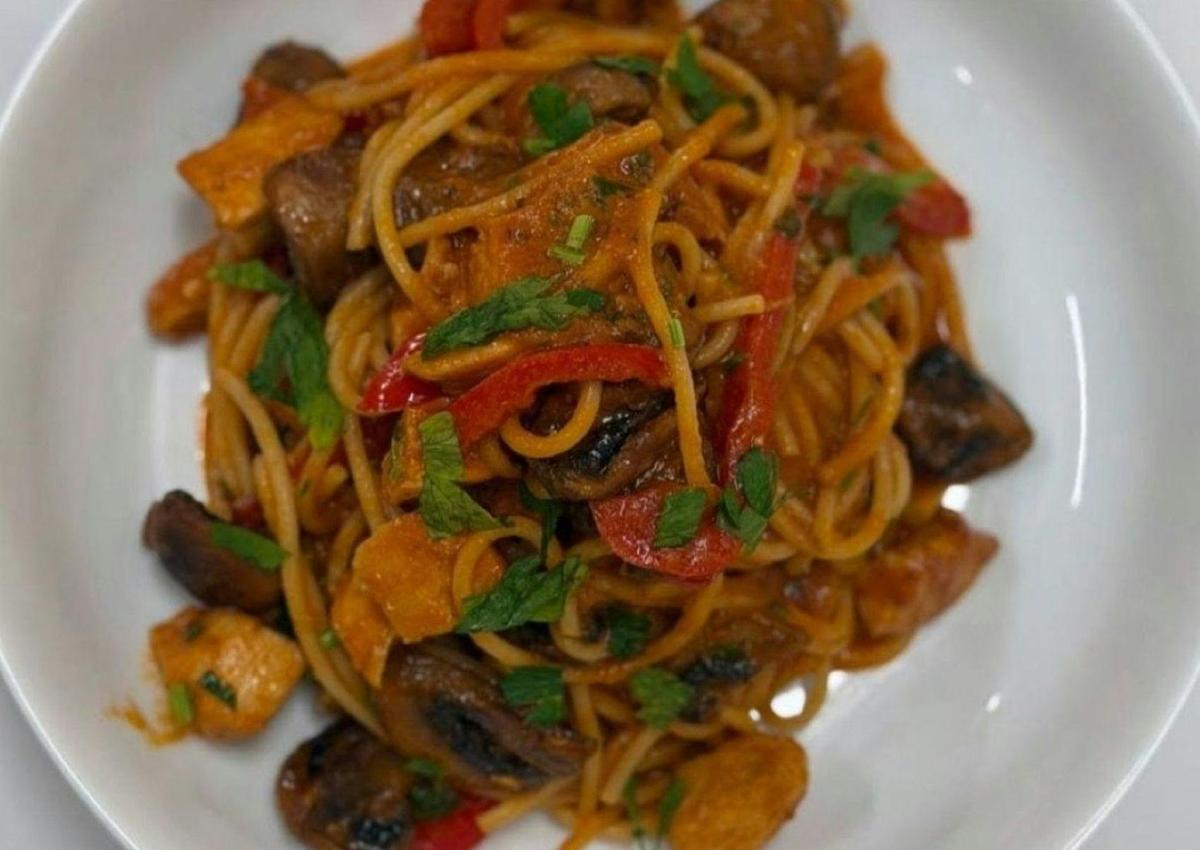 pasta plate