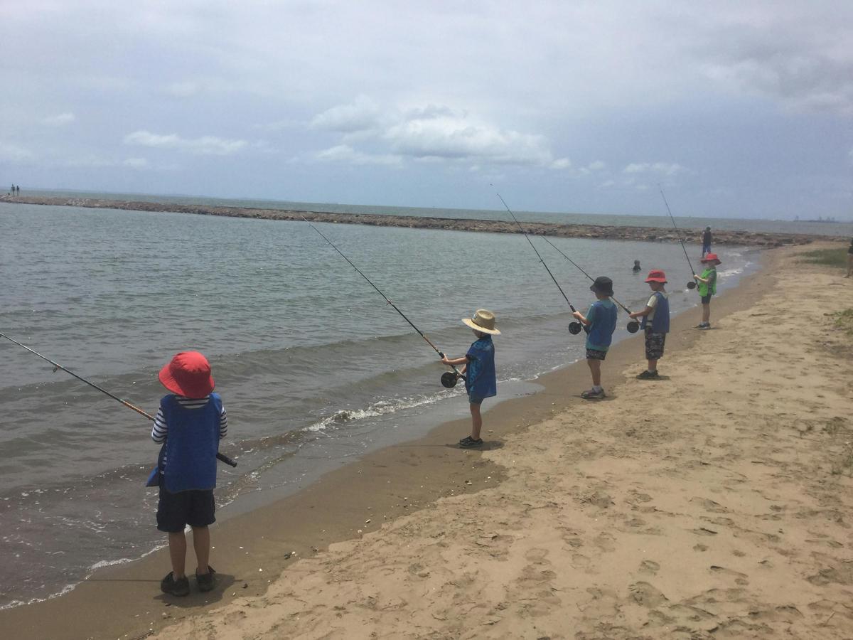 Kids fishing at Shorncliffe