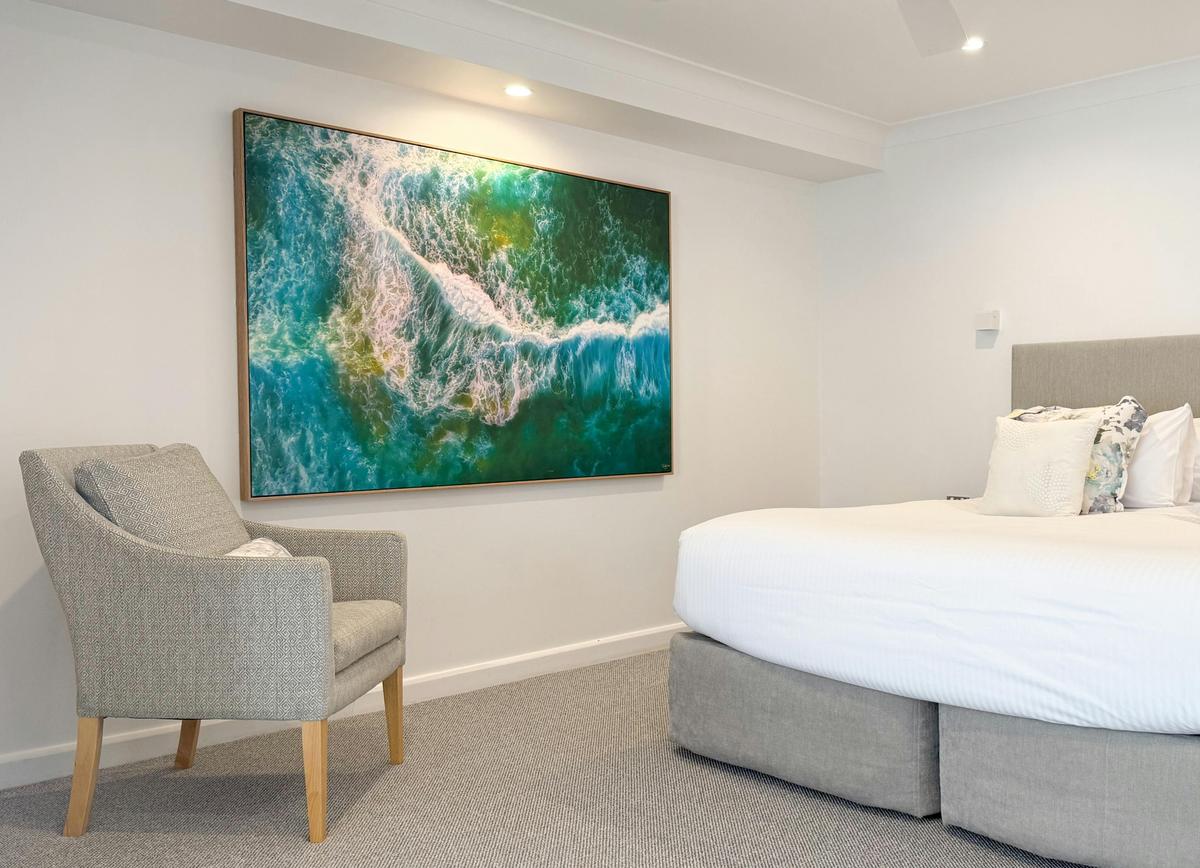 Signature Suite