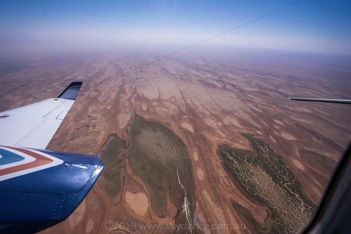 Outback Australia - Channel Country, Lake Eyre and Outback Tour
