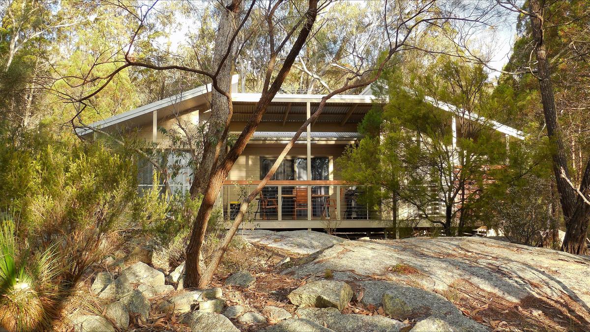 Villa nestled in natural bushland and granite formations at 31 the rocks Granite Belt