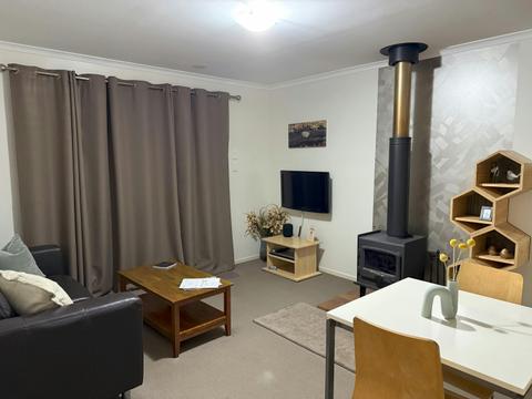 Villa 4 – Bushland Bliss at the Foot of the Escarpment