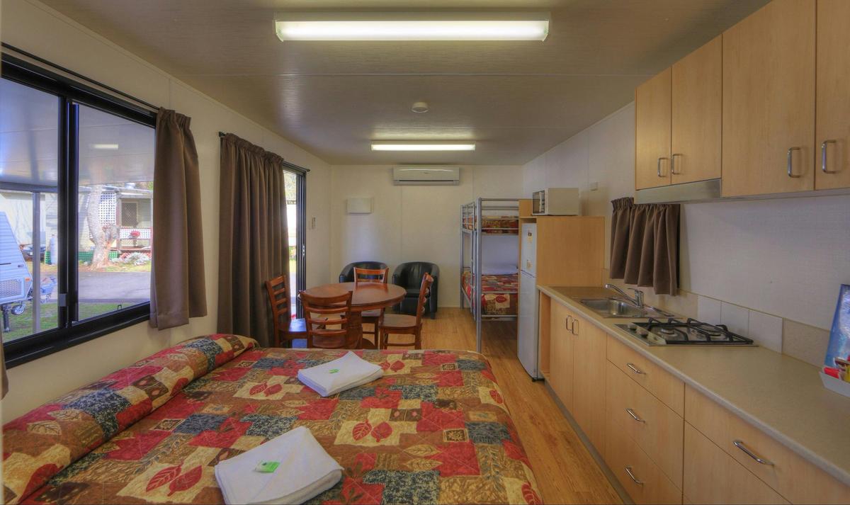 Cottage - 4 Berth