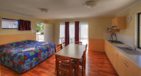 1 Bedroom Cabin - 6 Berth (Disabled Assist)