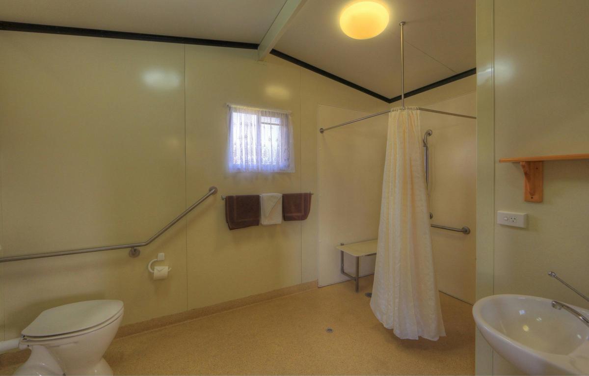 Cottage - 3 Berth (Disabled Assist)