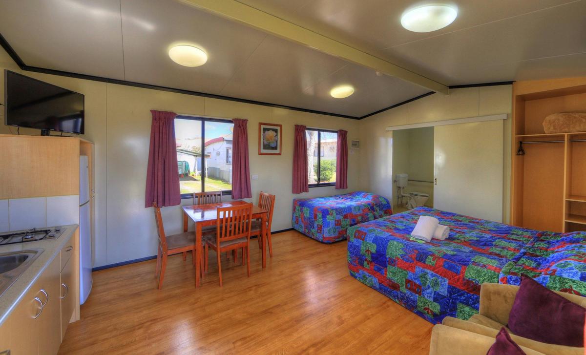 Cottage - 3 Berth (Disabled Assist)