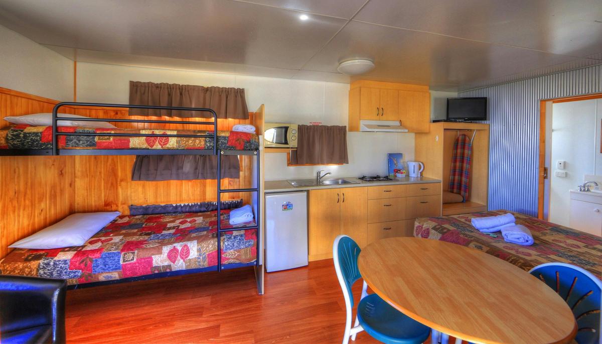 Ensuite Cabin - 4 Berth
