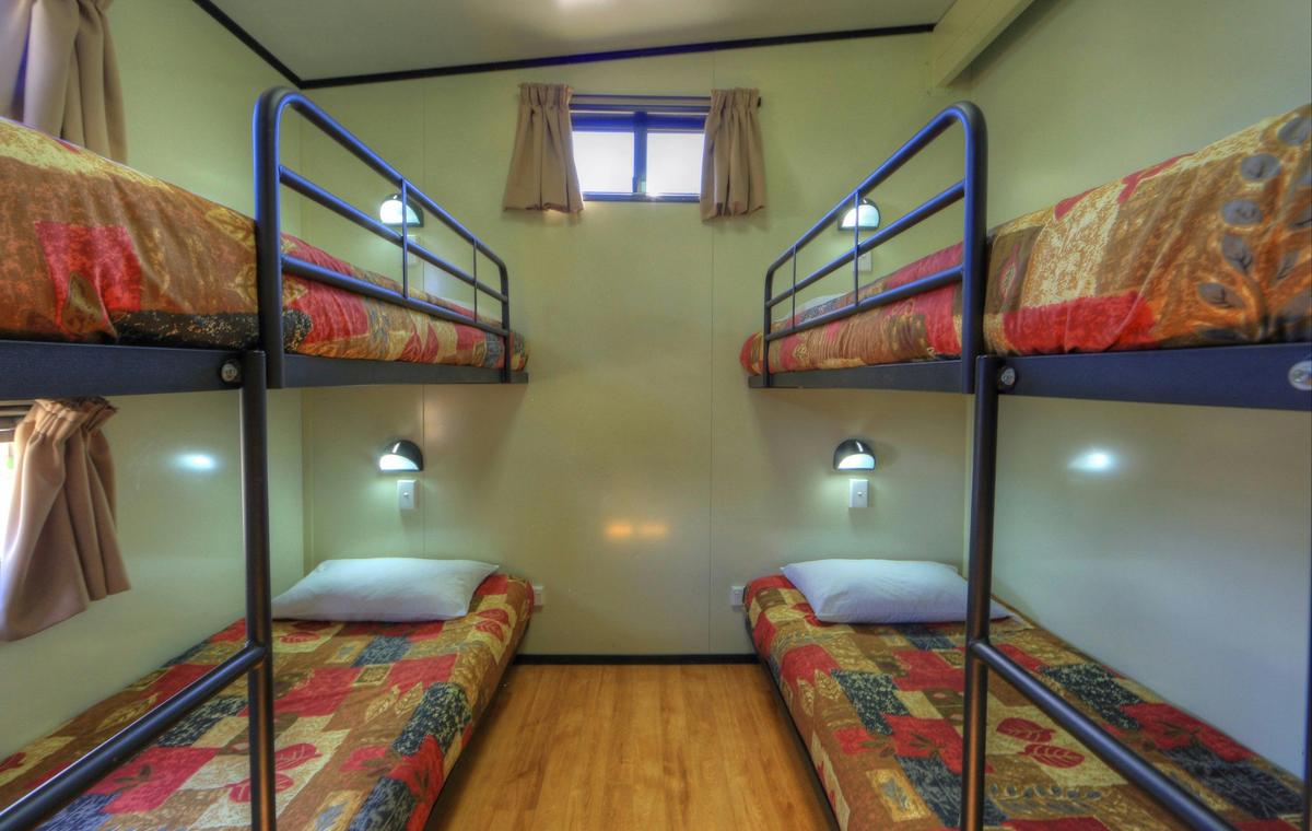 3 Bedroom Cabin - 8 Berth